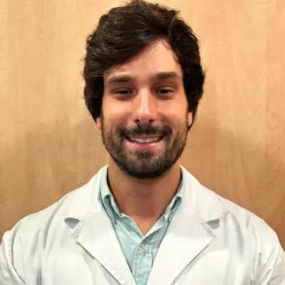 Doctor-Iker-Ayestaran-foto-de-perfil-1-400×400
